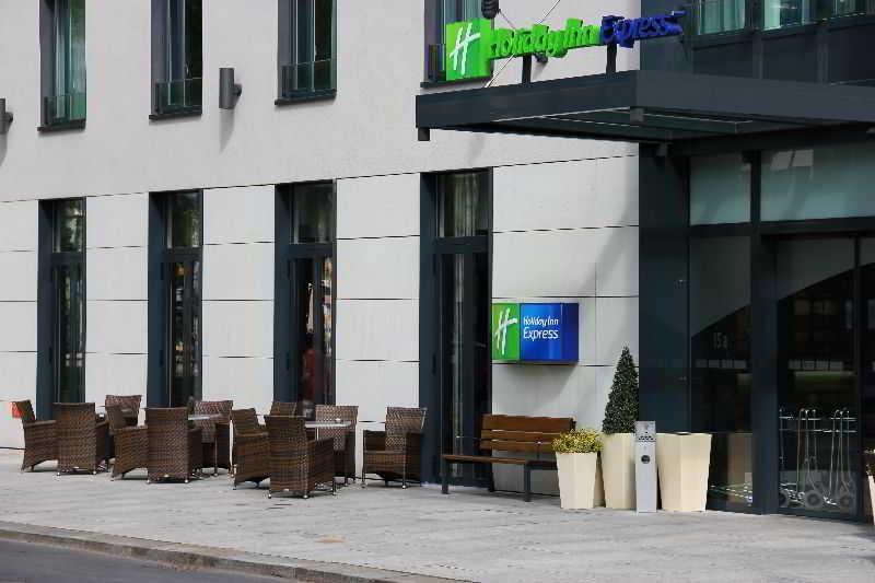 Express Centre Hotel 3*